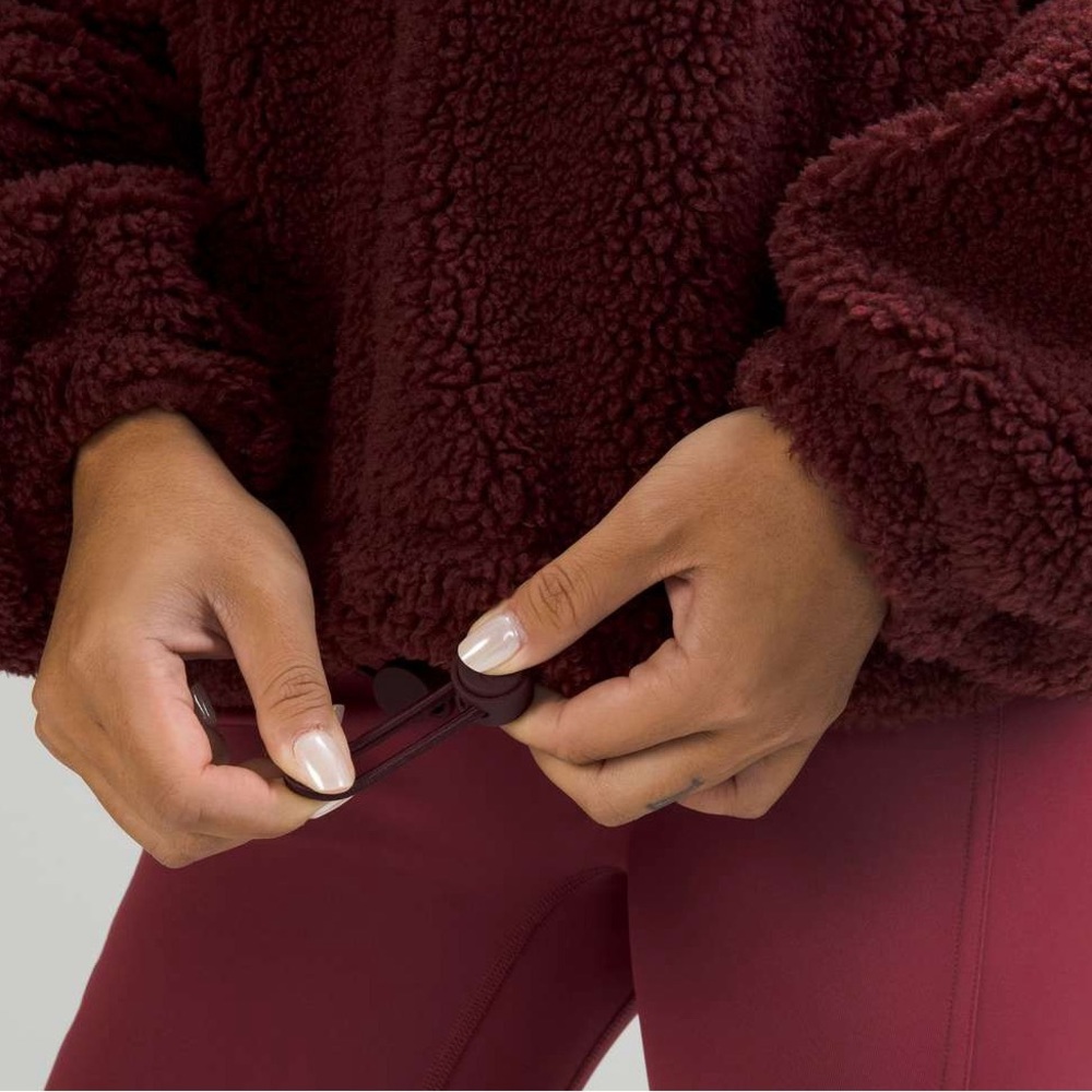 Lululemon Cinchable fleece zip up size 8 red merlot - Picture 15 of 15